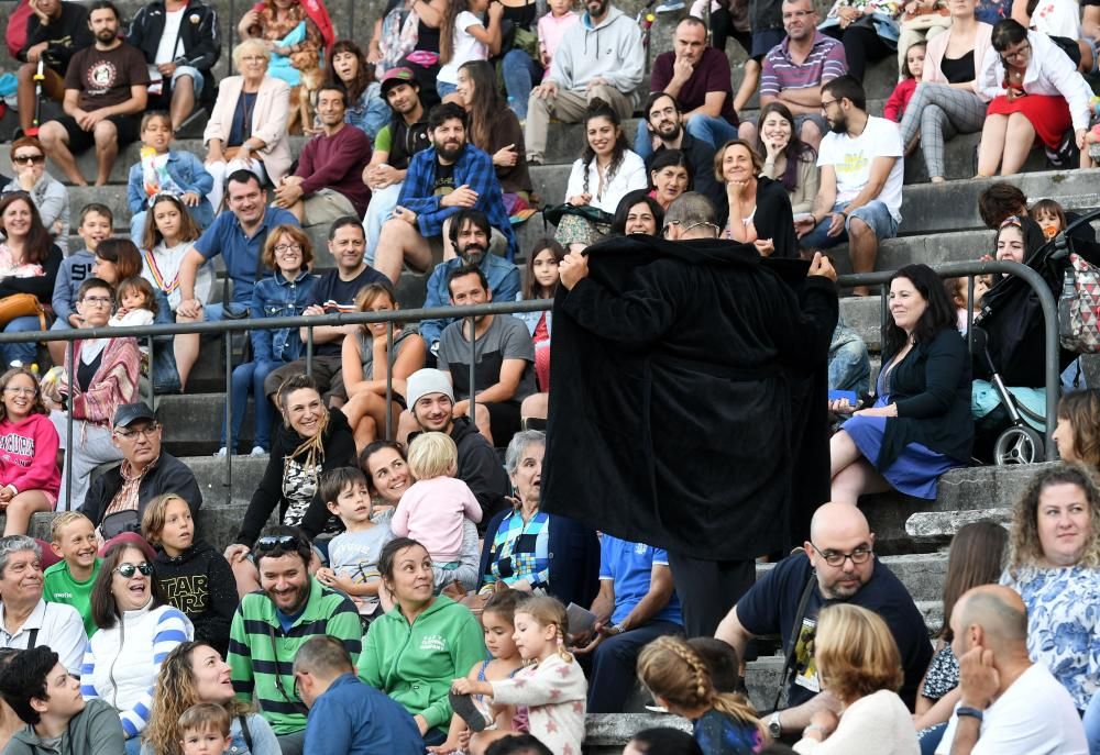 El festival continuará hoy con espectáculos en los jardines de Méndez Núñez y en el Obelisco.