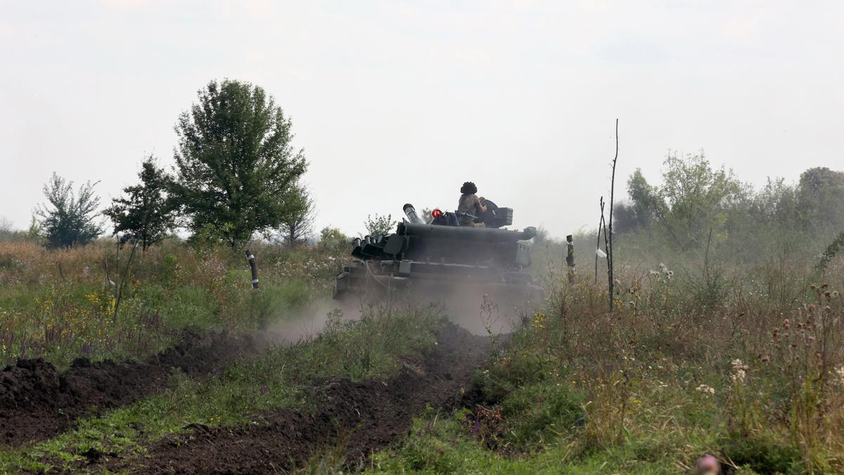 Un tanque ucraniano en la región de Járkov.