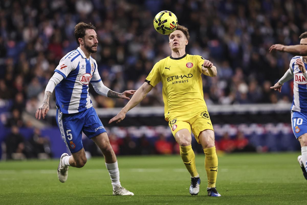 Viktor Tsygankov of Girona FC in action during the Spanish league, LaLiga EA Sports, football match played between RCD Espanyol and Girona FC at RCDE Stadium on January 16, 2026 in Cornella, Barcelona, Spain. AFP7 16/01/2026 ONLY FOR USE IN SPAIN. Javier Borrego / AFP7 / Europa Press;2026;SPORT;ZSPORT;SOCCER;ZSOCCER;RCD Espanyol v Girona FC - LaLiga EA Sports;