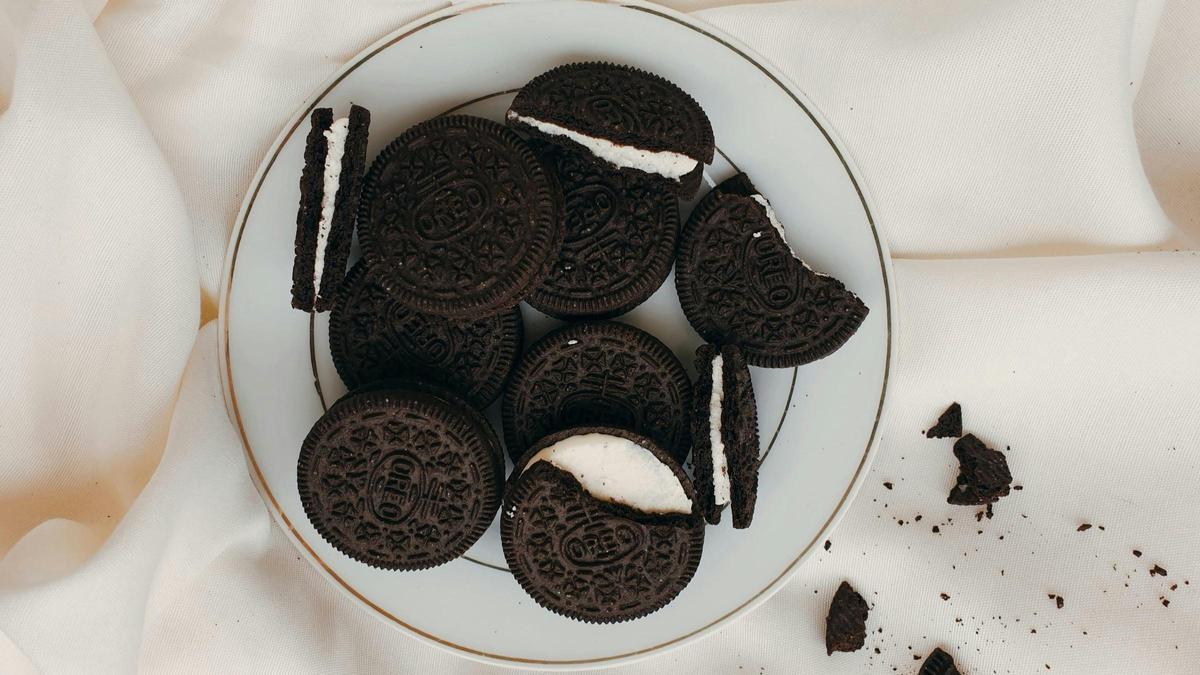 Las galletas de la marca Oreo u otras similares son las protagonistas de esta receta de helado