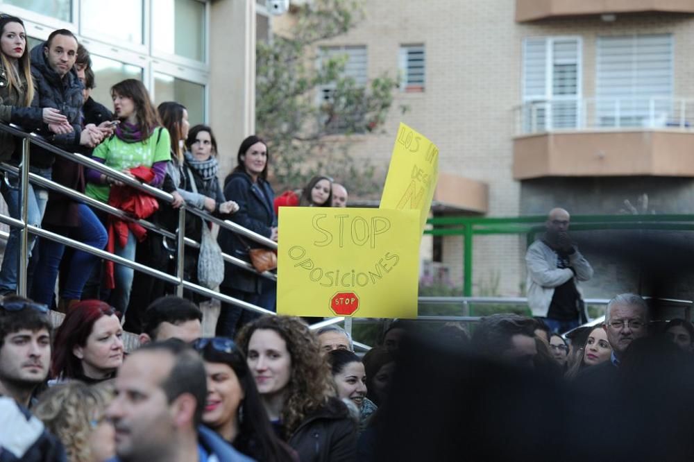 Los interinos dicen 'no' a las oposiciones a maestro