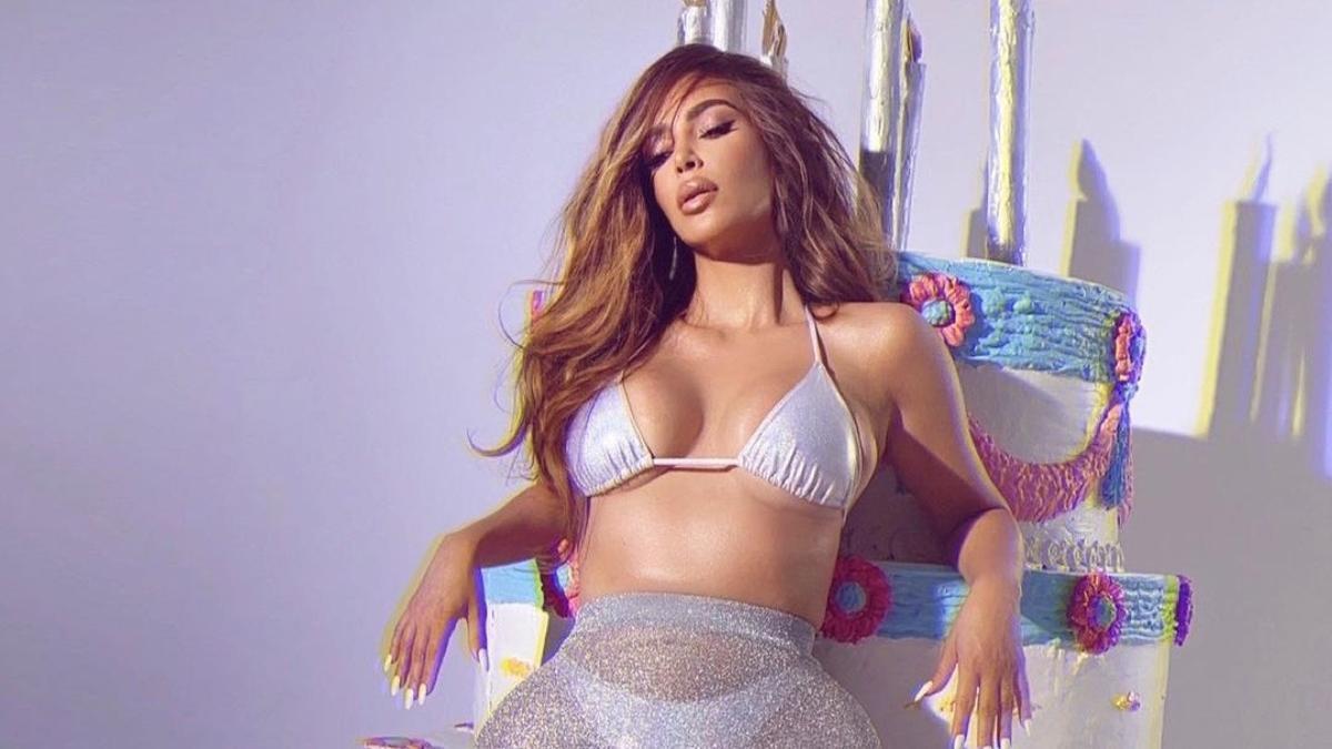 El posado de Kim Kardashian por su 40 cumpleaños