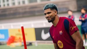Ronald Araujo jugarà un any en el Liverpool cedit pel Barça