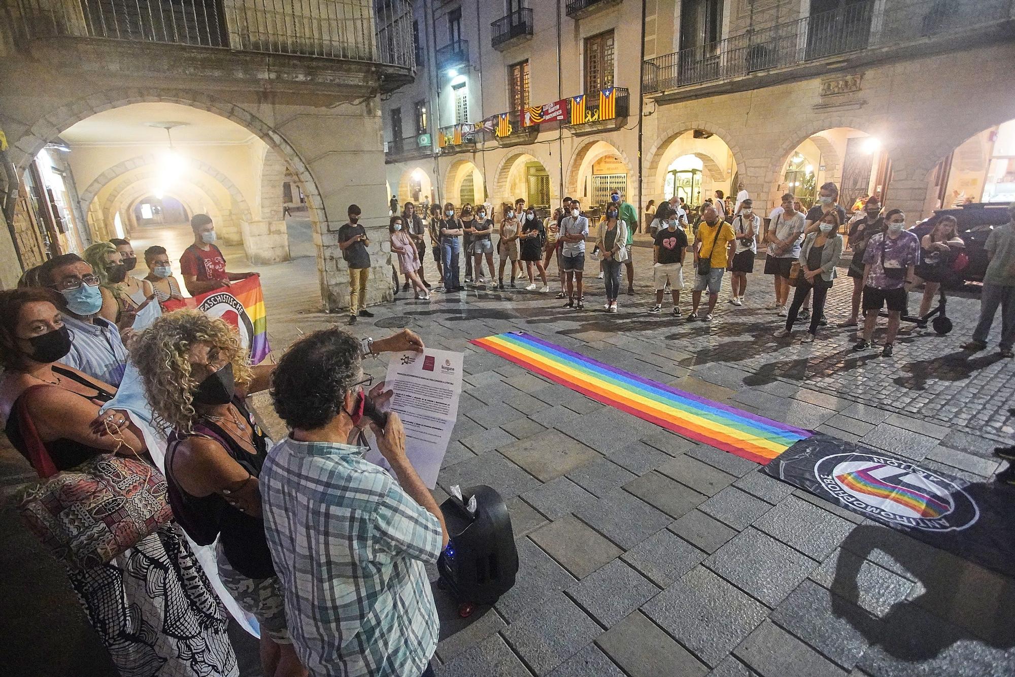 Concentració a Girona contra les agressions al col·lectiu LGTBI