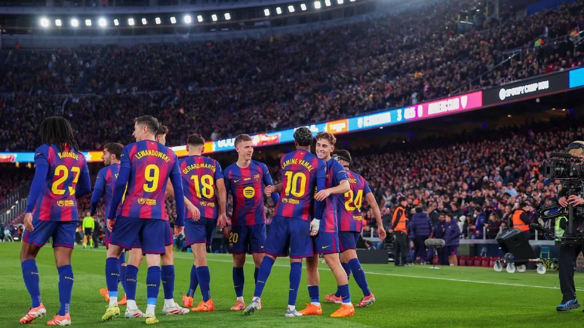 Tarde mágica en el retorno del Barça al Spotify Camp Nou con victoria por 4-0 ante el Athletic