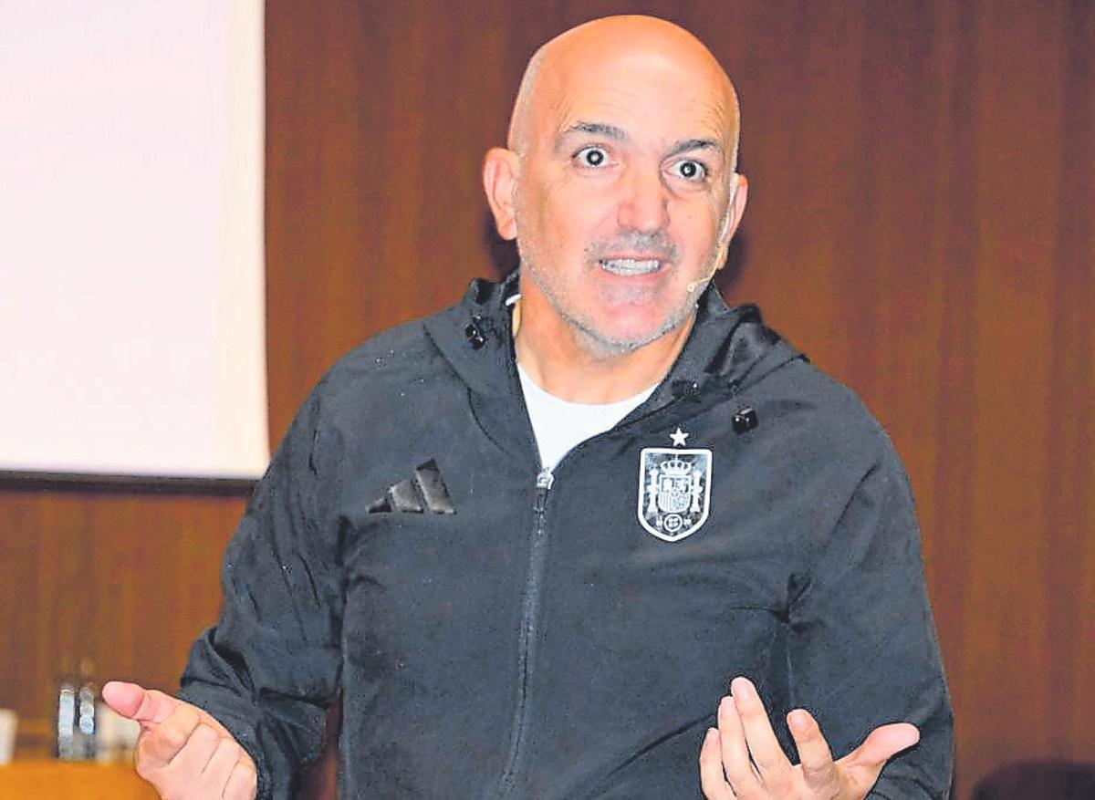 El seleccionador nacional sub 21 David Gordo