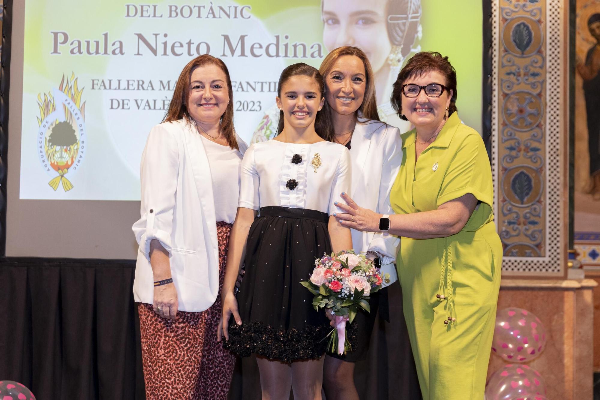 La fiesta más feliz de Paula Nieto en la Agrupación del Botànic