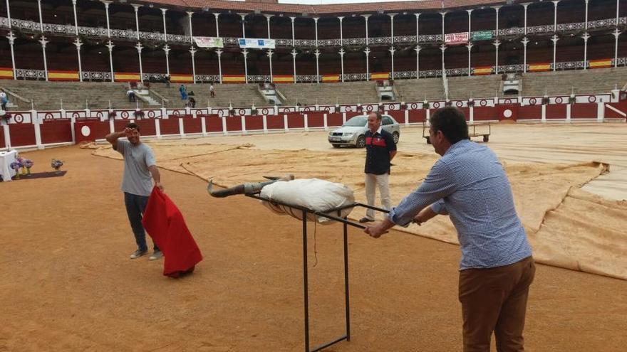 Francisco Rivera sorprende a los aficionados en El Bibio