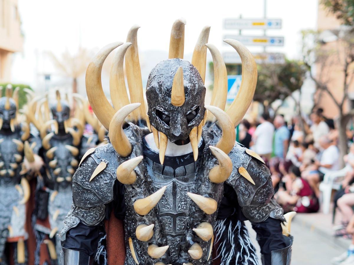 La Entrada Mora de los Moros y Cristianos de Agost, en imágenes