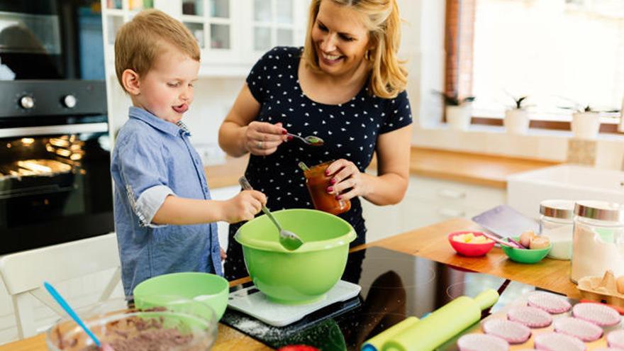 Los accesorios que necesitas para hacer repostería en casa