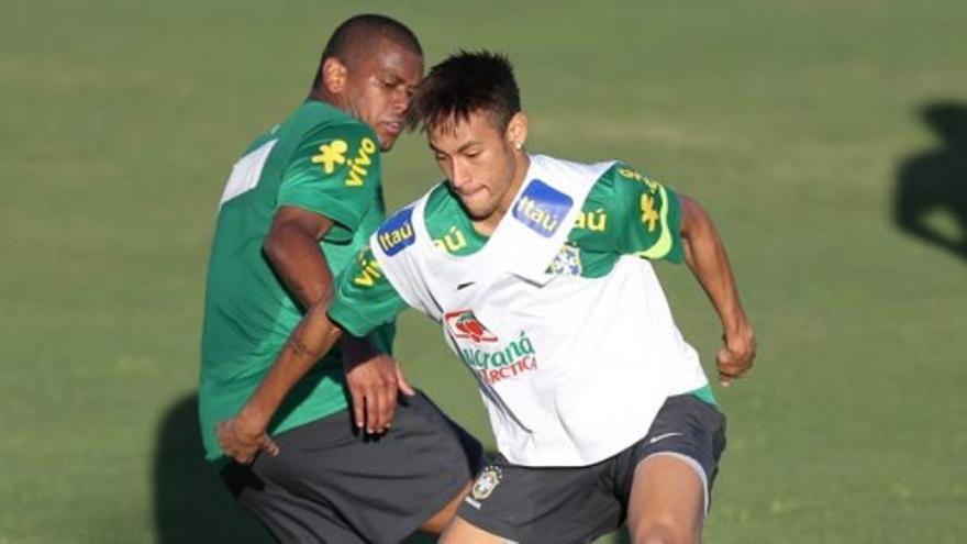 Brasil se entrena para su debut ante Japón