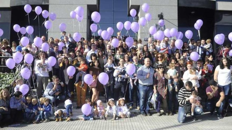 Participantes en el primer encuentro gallego de niños prematuros, ayer, en A Coruña.