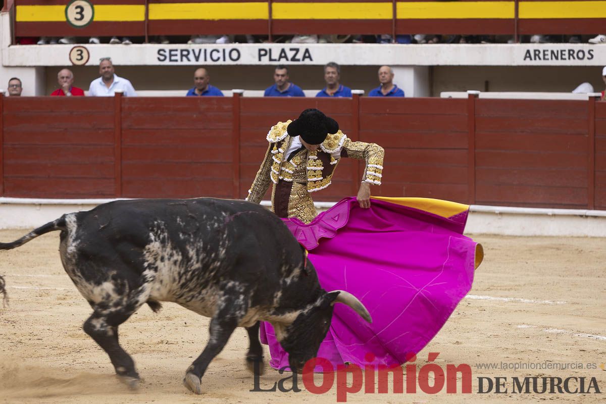 Tarde histórica en Abarán con la alternativa de José María Trigueros y el indulto de Tomás Rufo, junto a Castella salieron a hombros