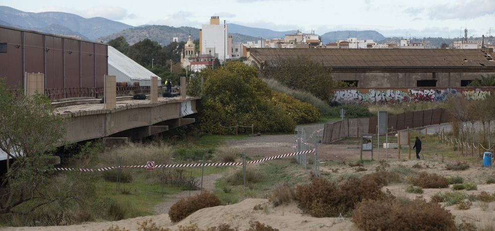 Inicio de las obras en el Pantalán del Port de Sagunt.