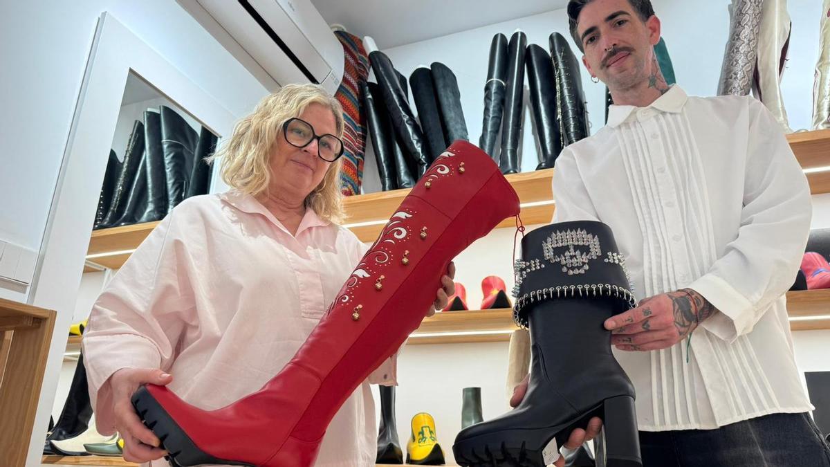 Zapatos de Moros y Cristianos de Elda