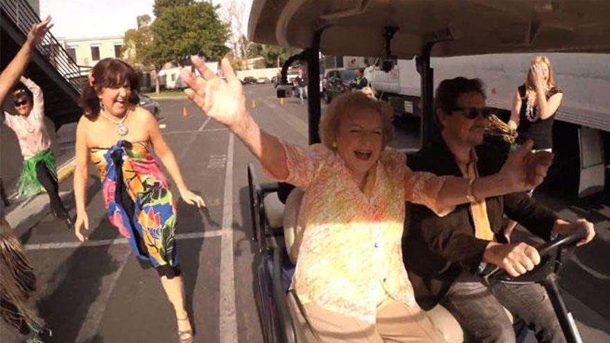 Betty White, durante el flashmob.