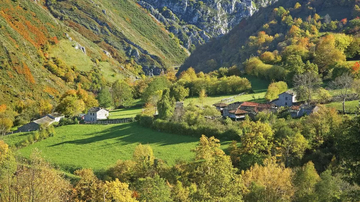 Asturias, más cerca que nunca y con bonos descuento irresistibles para este otoño