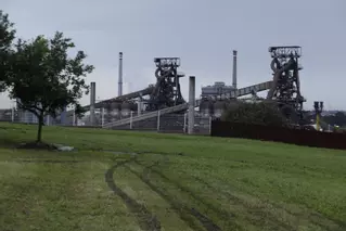 La siderurgia, abocada a perder ayudas de la luz en plena escalada de precios