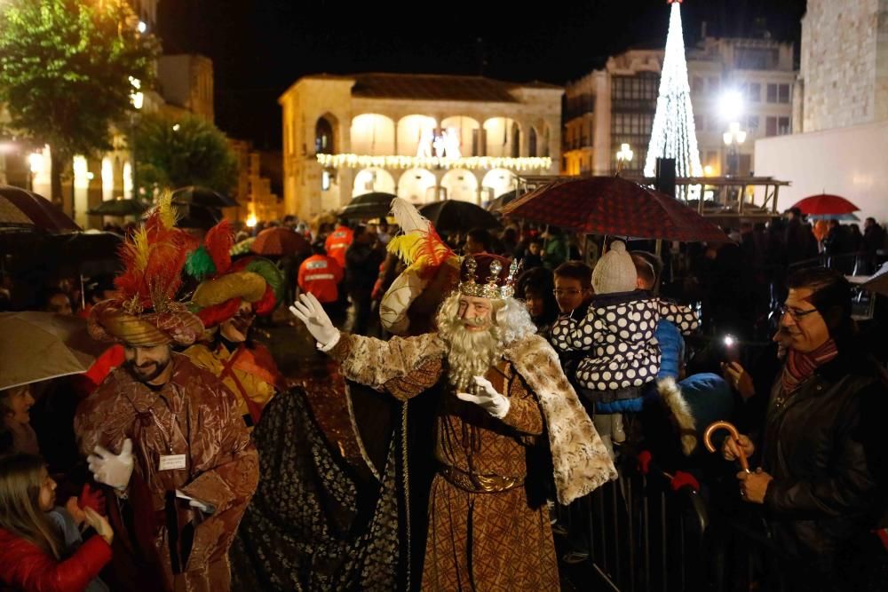 Recepción de los Reyes Magos en el Ayuntamiento de