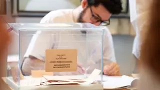 Una vecina de Palma se enfrenta a una multa de más de 5.000 euros por ausentarse de su mesa electoral