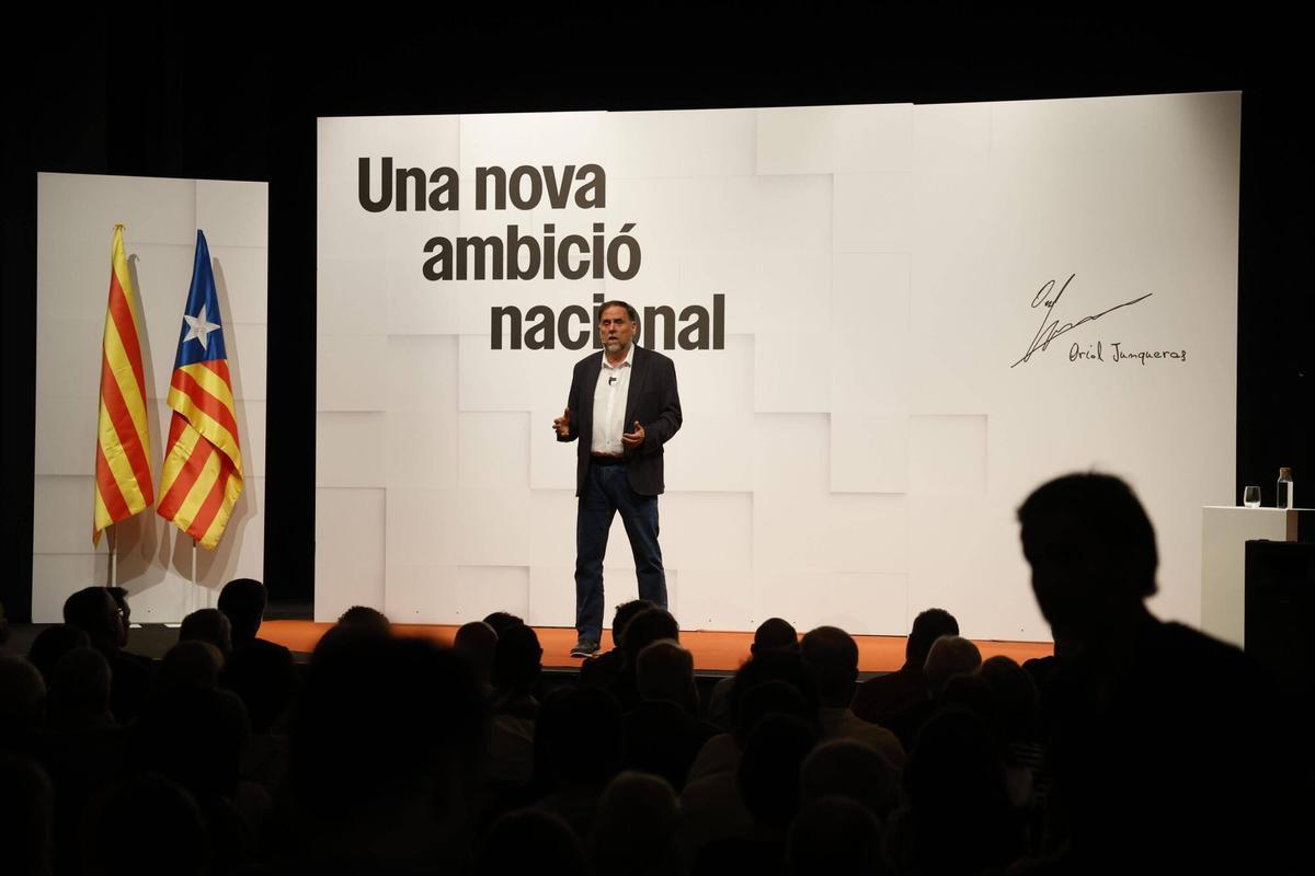 Les imatges de la conferencia d'Oriol Junqueras