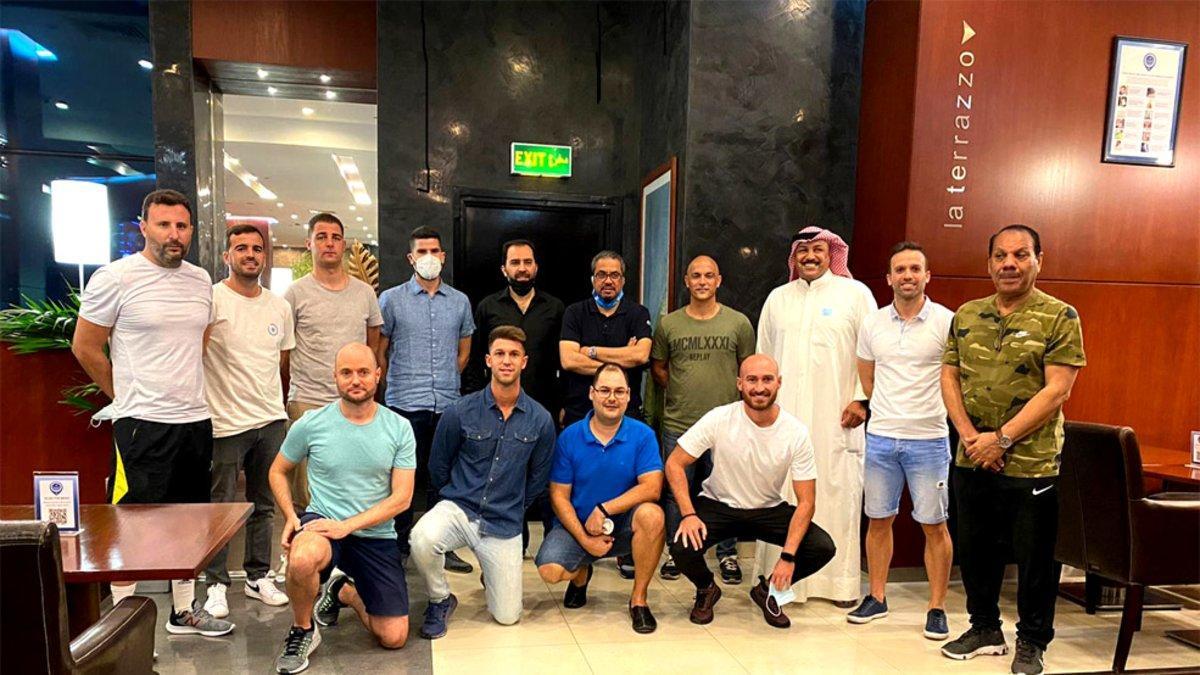 Los entrenadores españoles ya están en Kuwait