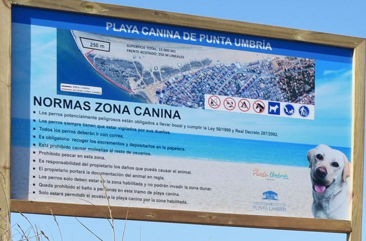 Normas en la playa canina de Punta Umbría.