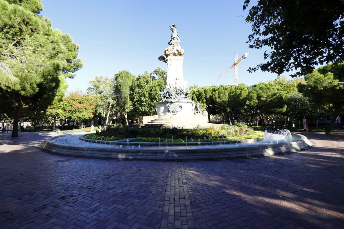 PLAZA DE LOS SITIOS, SUCESOS AGRESION CON MACHETES