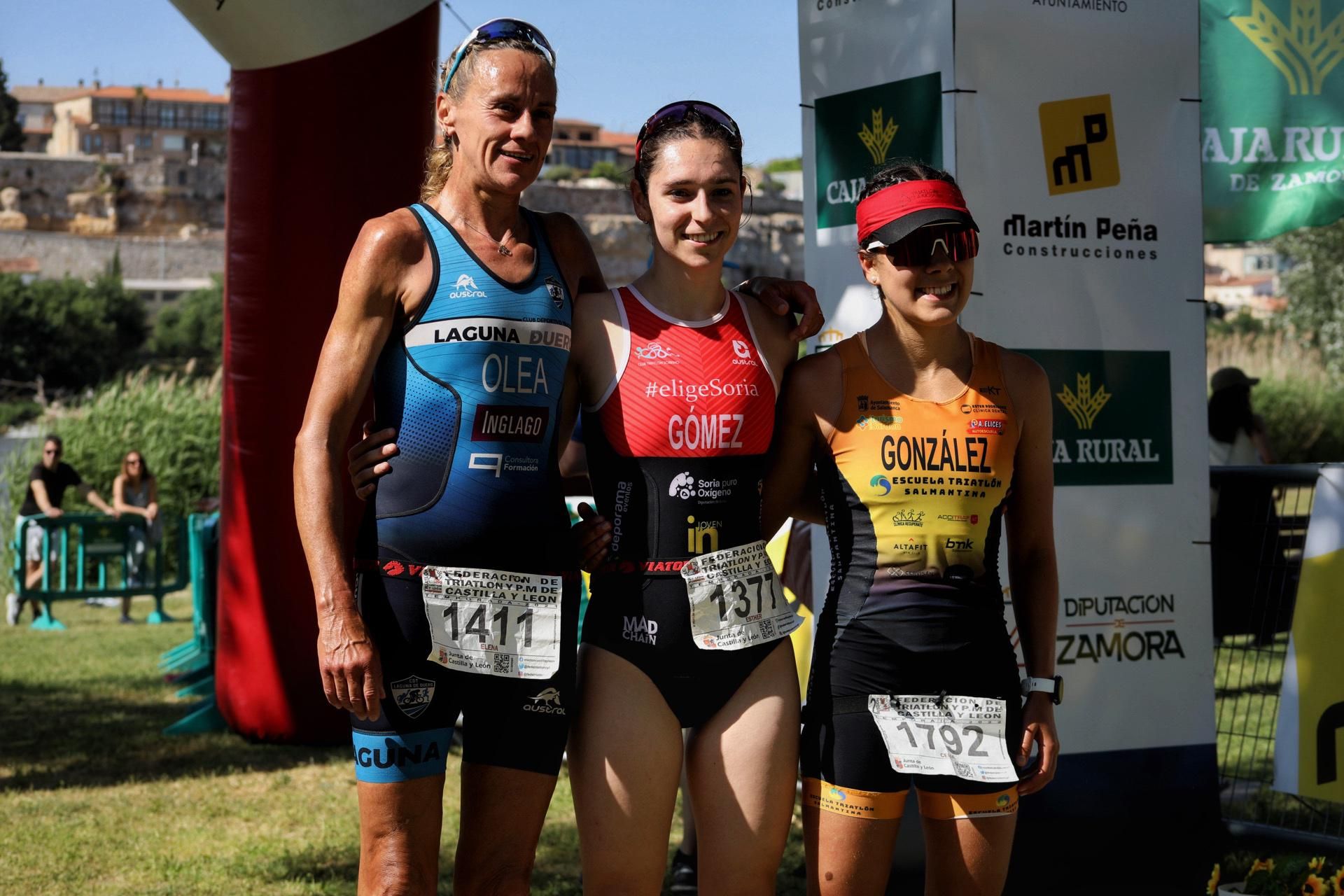 GALERÍA | El Triatlón "Ciudad de Zamora" hace vibrar a la capital del Duero