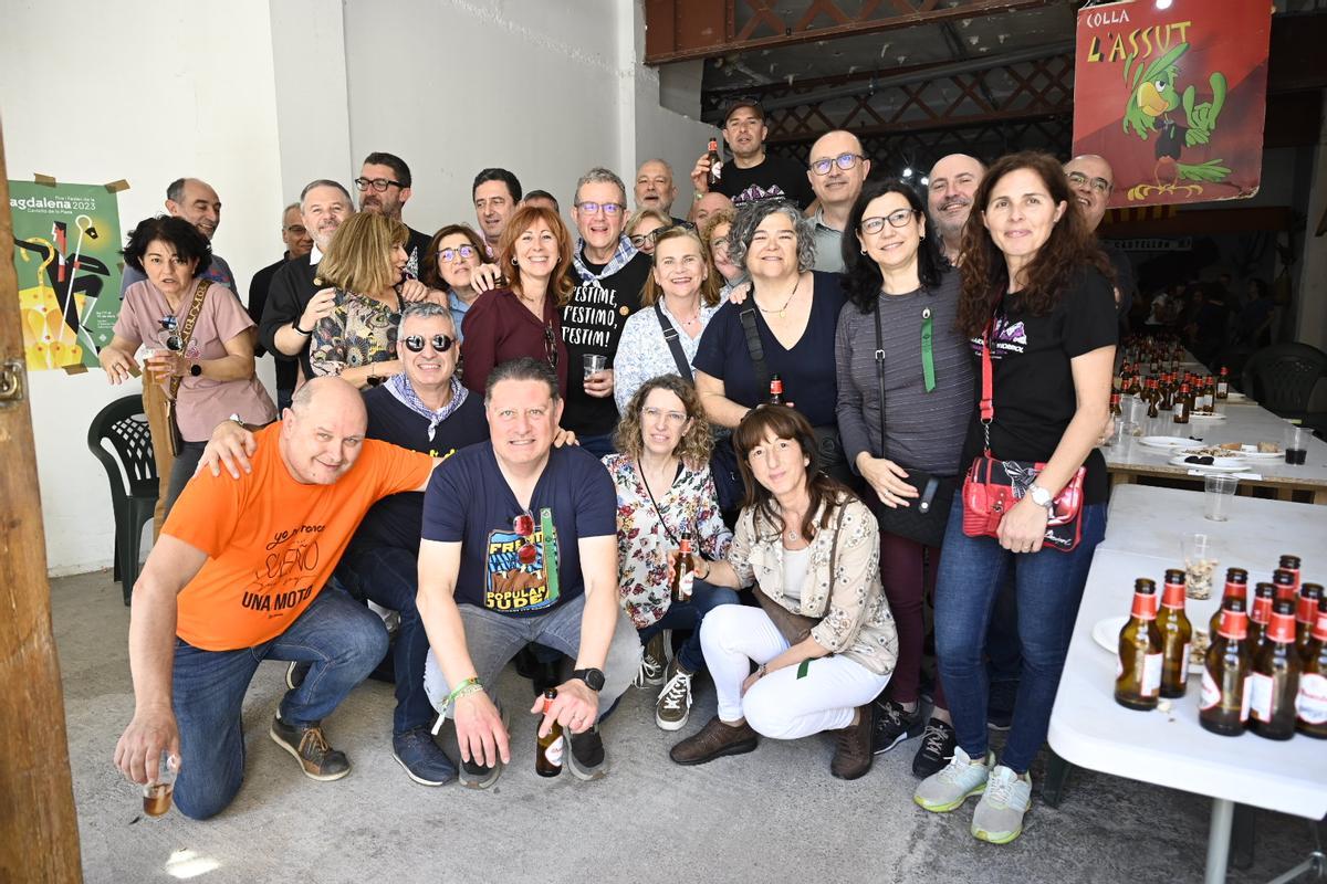 Búscate en la galería de fotos de las collas (II)
