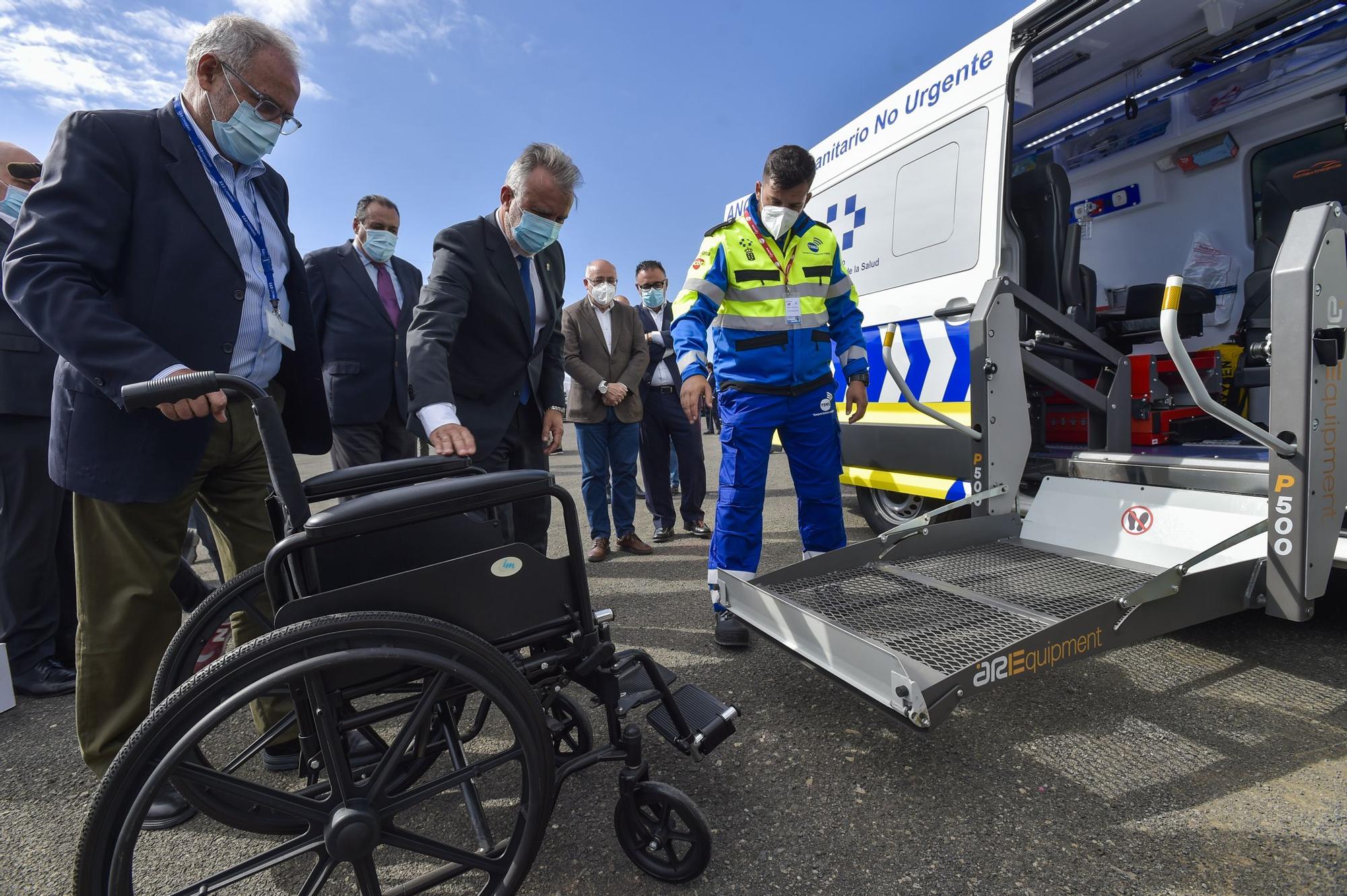 Presentación de nuevas ambulancias del transporte sanitario no urgente en Gran Canaria (5/06/2021)