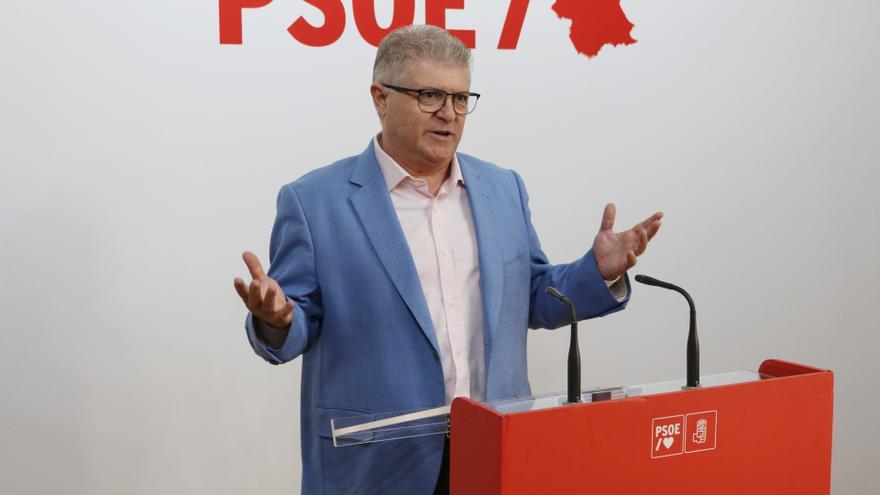 El secretario general del PSOE de la Región de Murcia y portavoz de la Grupo Parlamentario Socialista, Pepe Vélez
