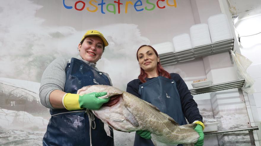 El relevo en tierra que preocupa al mar: “Hacen falta pescaderas”