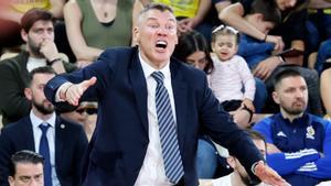 Sarunas Jasikevicius sufrió, pero su Fener ganó en Mónaco para quedarse con el factor pista en playoff