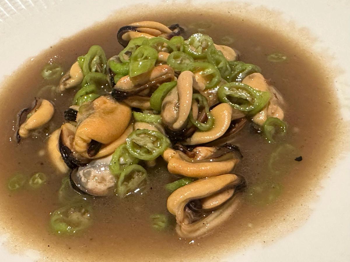 Clóchinas con jugo de fondillón en Tavella