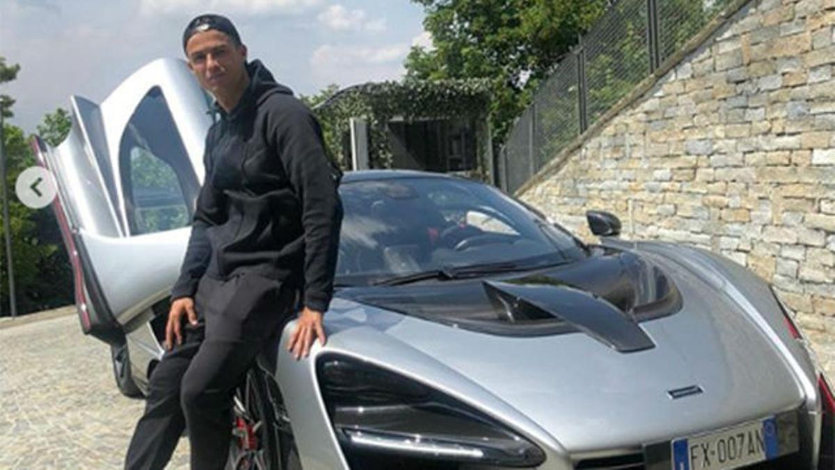 Cristiano presume de su nuevo coche: el Mclaren Senna