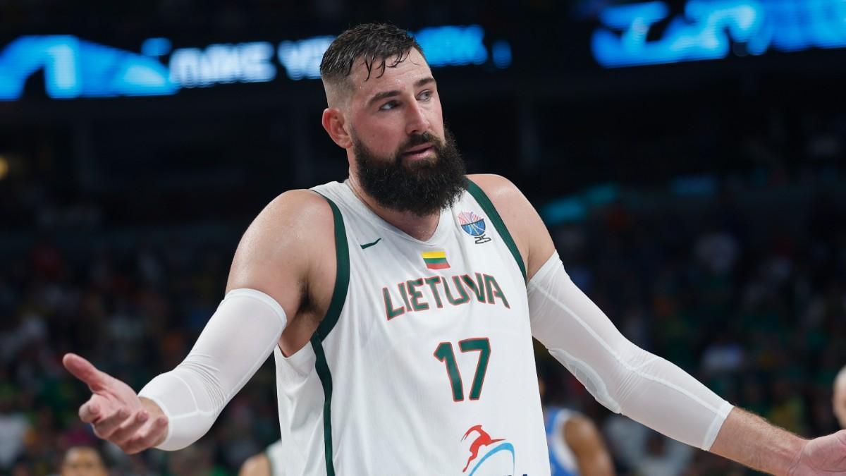 Jonas Valanciunas ficha por Zalgiris