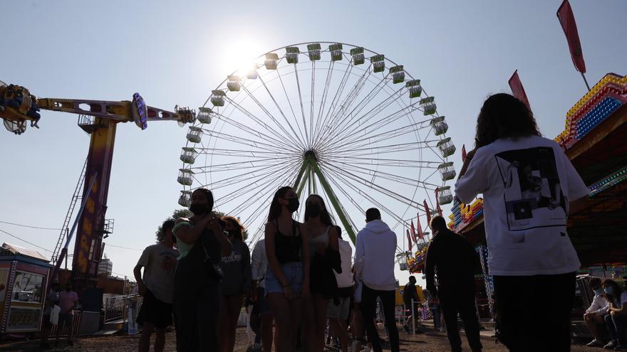 &quot;La Semanona&quot; de Gijón trae cola con un verano de atracción