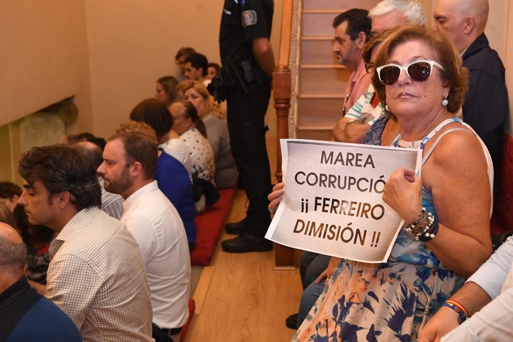 La oposición exige en el pleno dimisiones por el concurso de vivienda