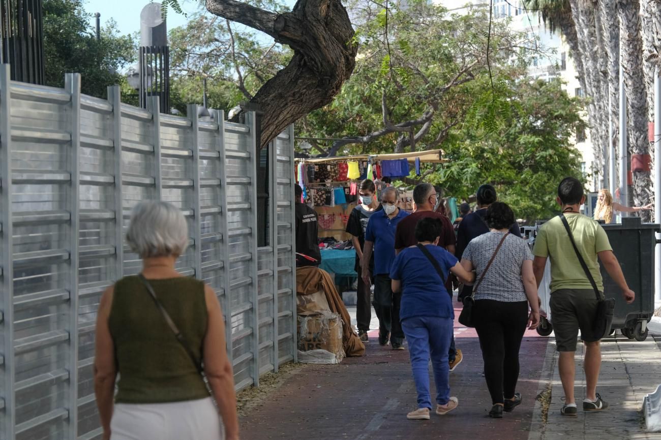 Rastro dominical, en el Parque Blanco