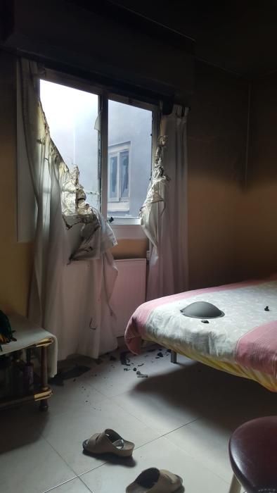 Cien vecinos desalojados por un incendio en una casa de Calp