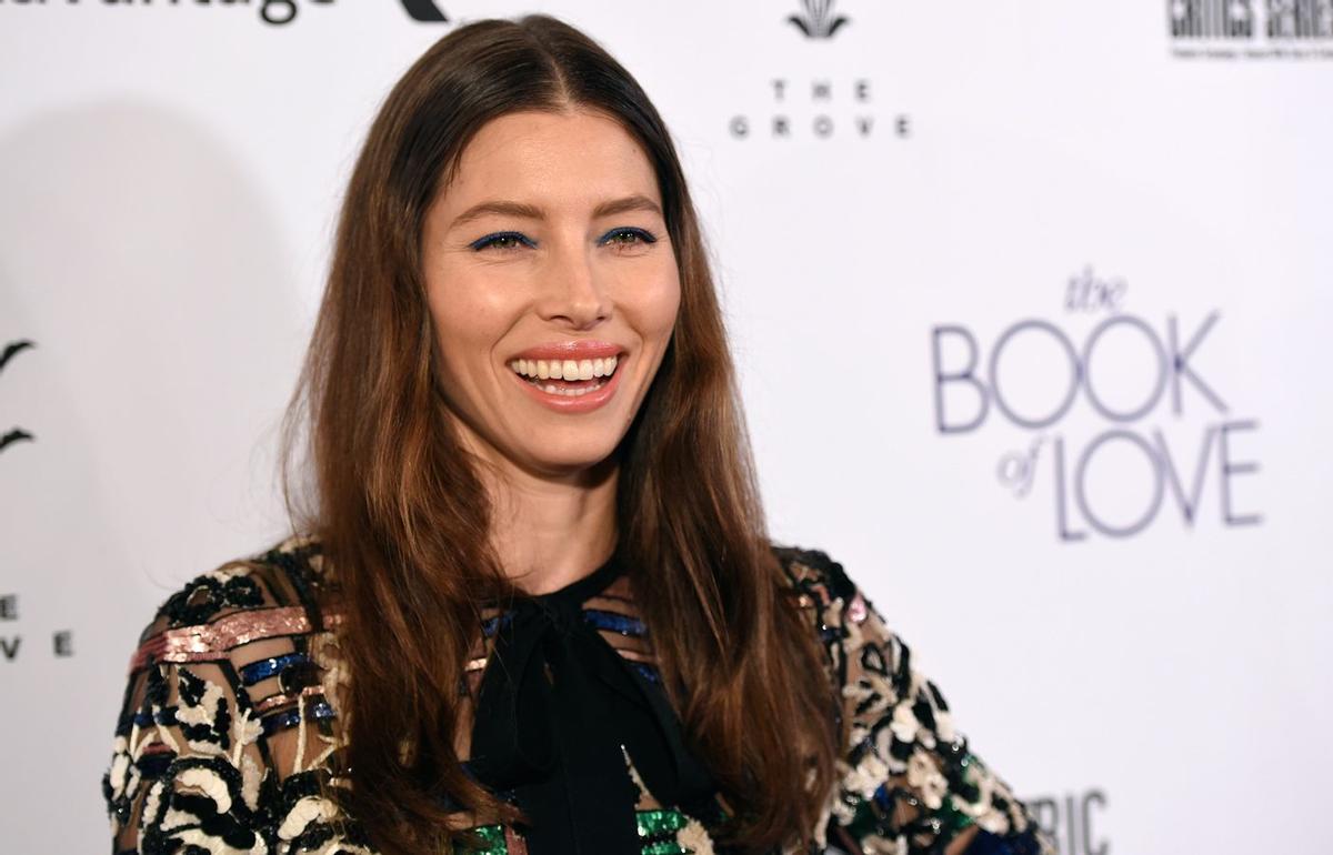 Estreno 'The Book of Love': el acertado maquillaje de Jessica Biel