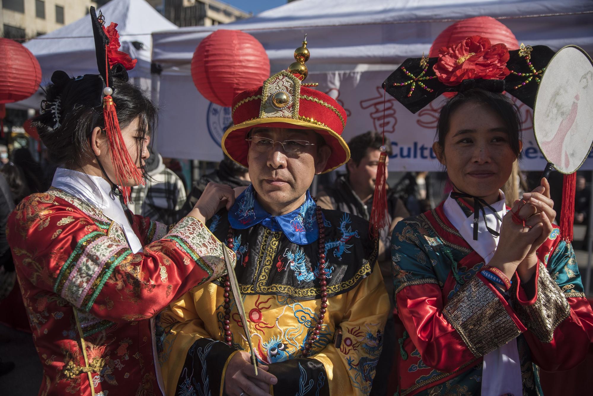 Celebració de l'Any Nou Xinès a la plaça de Sant Domènec de Manresa