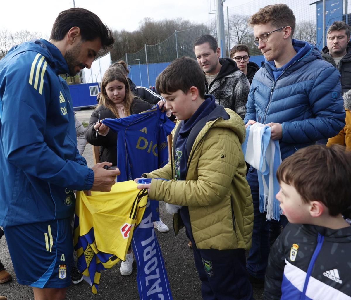 "A los Reyes les pedimos una camiseta y la permanencia"