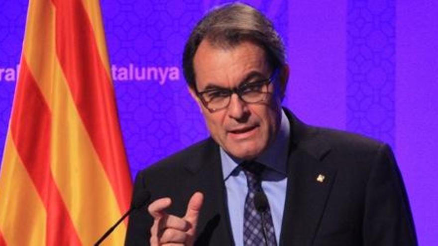 Mas demana per carta a Rajoy acordar la consulta &quot;definitiva&quot; a Catalunya