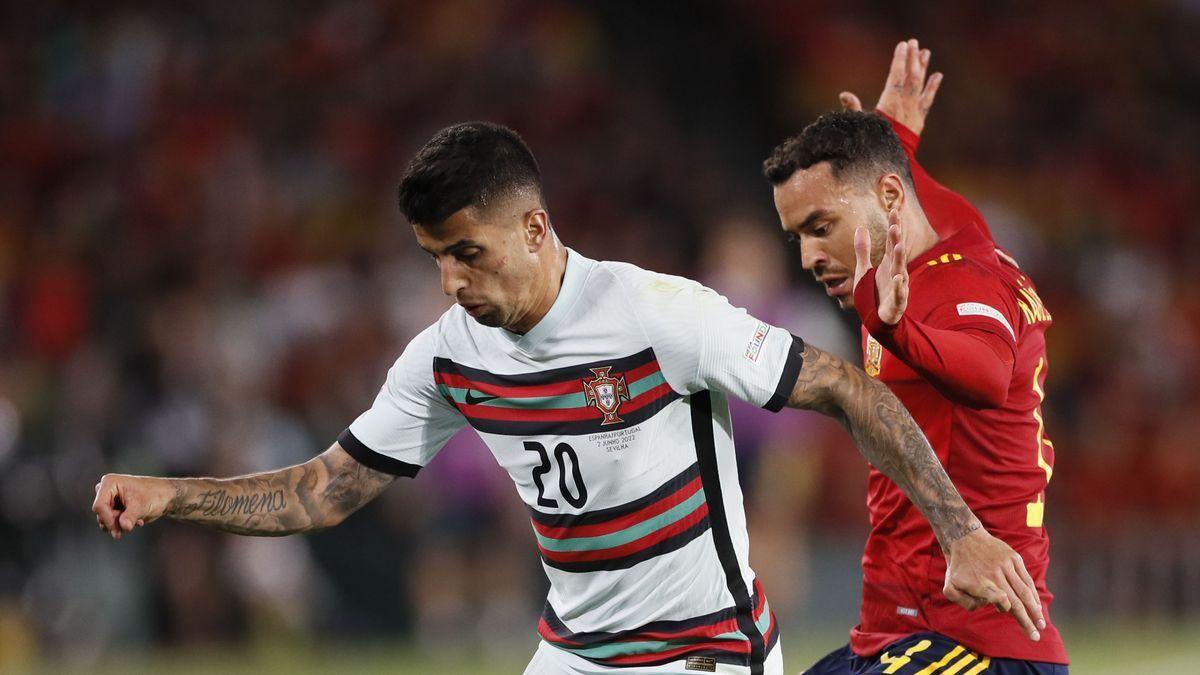 Raúl de Tomás, en el partido ante Portugal.