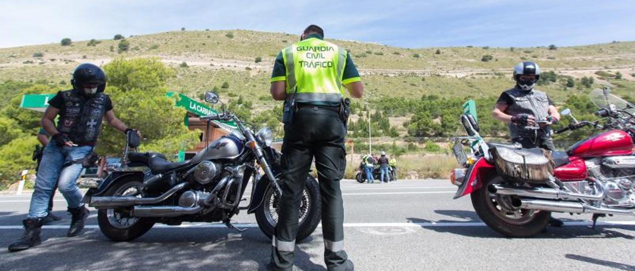 Junta de seguridad con la alcaldesa, la subdelegada, Guardia Civil, Conselleria y Policía. | INFORMACIÓN