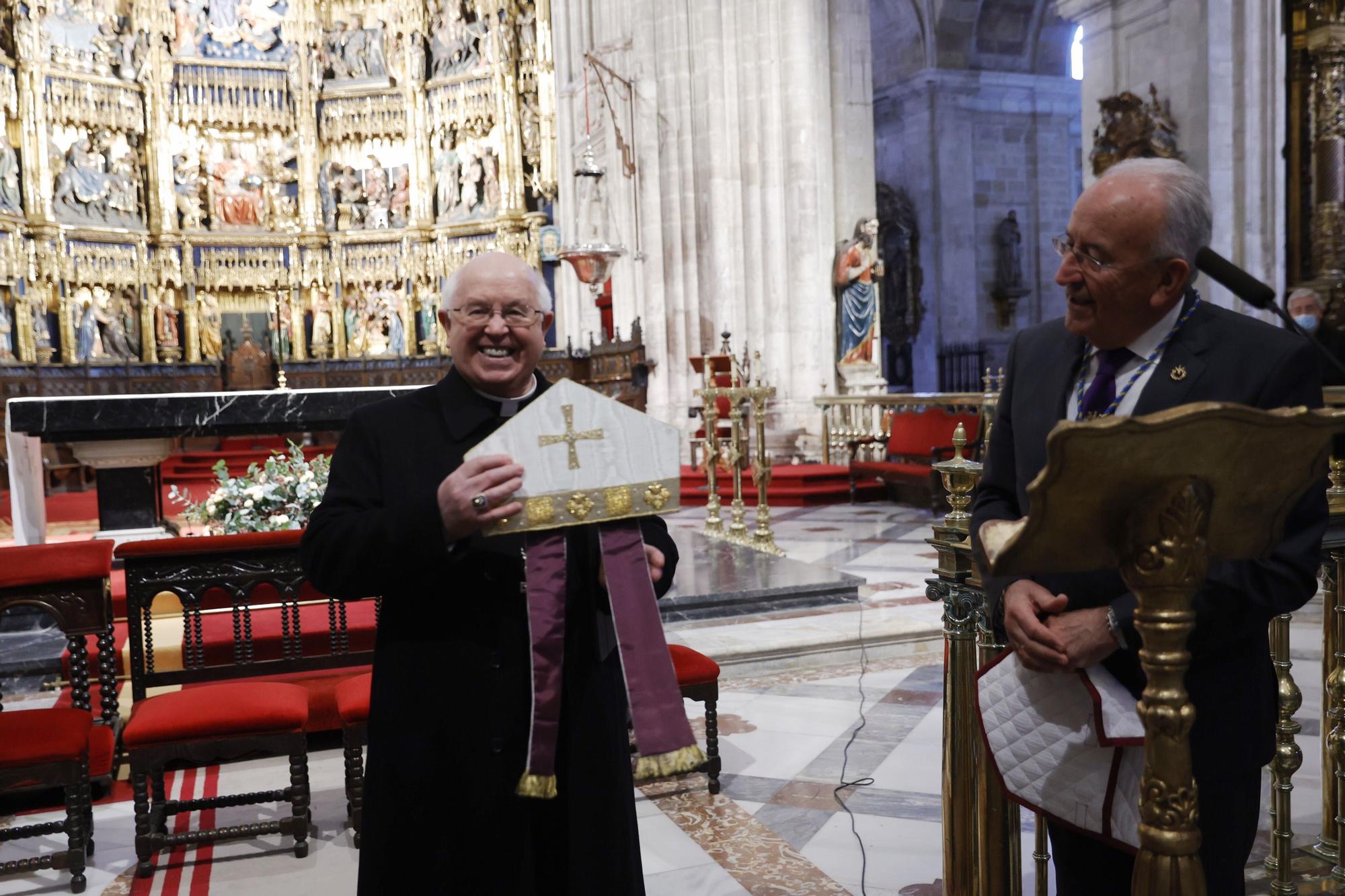 EN IMÁGENES: Así fue el pregón de la Semana Santa en Oviedo