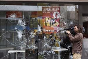 Destrosses a Sants per les manifestacions de Can Vies.