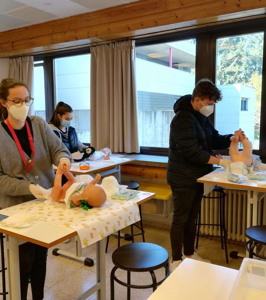 Alumnos de Educación Infantil de FP Superior, en Vigo.